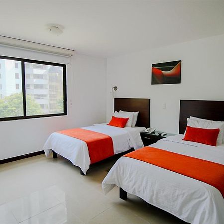 Hotel Pinares Plaza Pereira Exterior foto