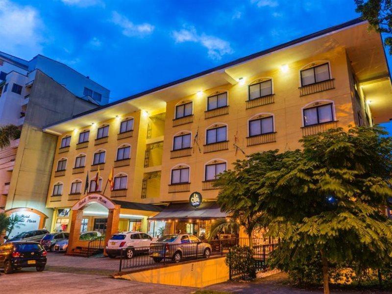 Hotel Pinares Plaza Pereira Exterior foto